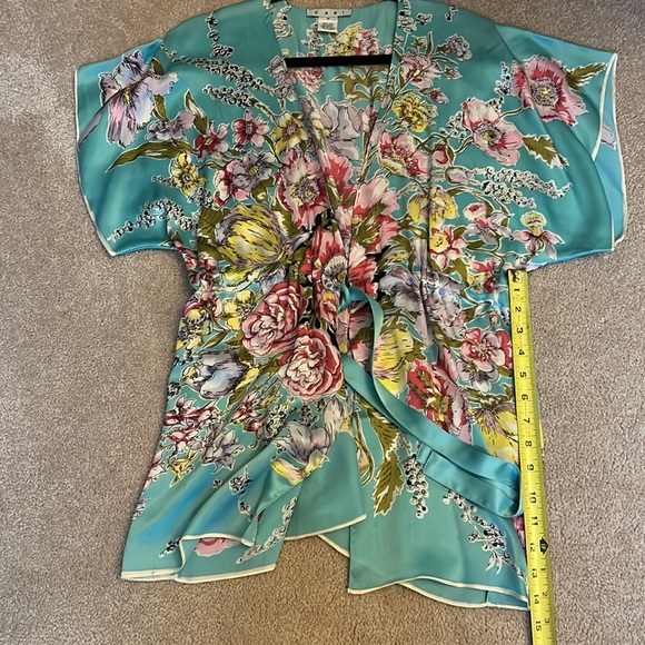 Cabi size Medium 100% silk robe Kimono. - Picture 5 of 10